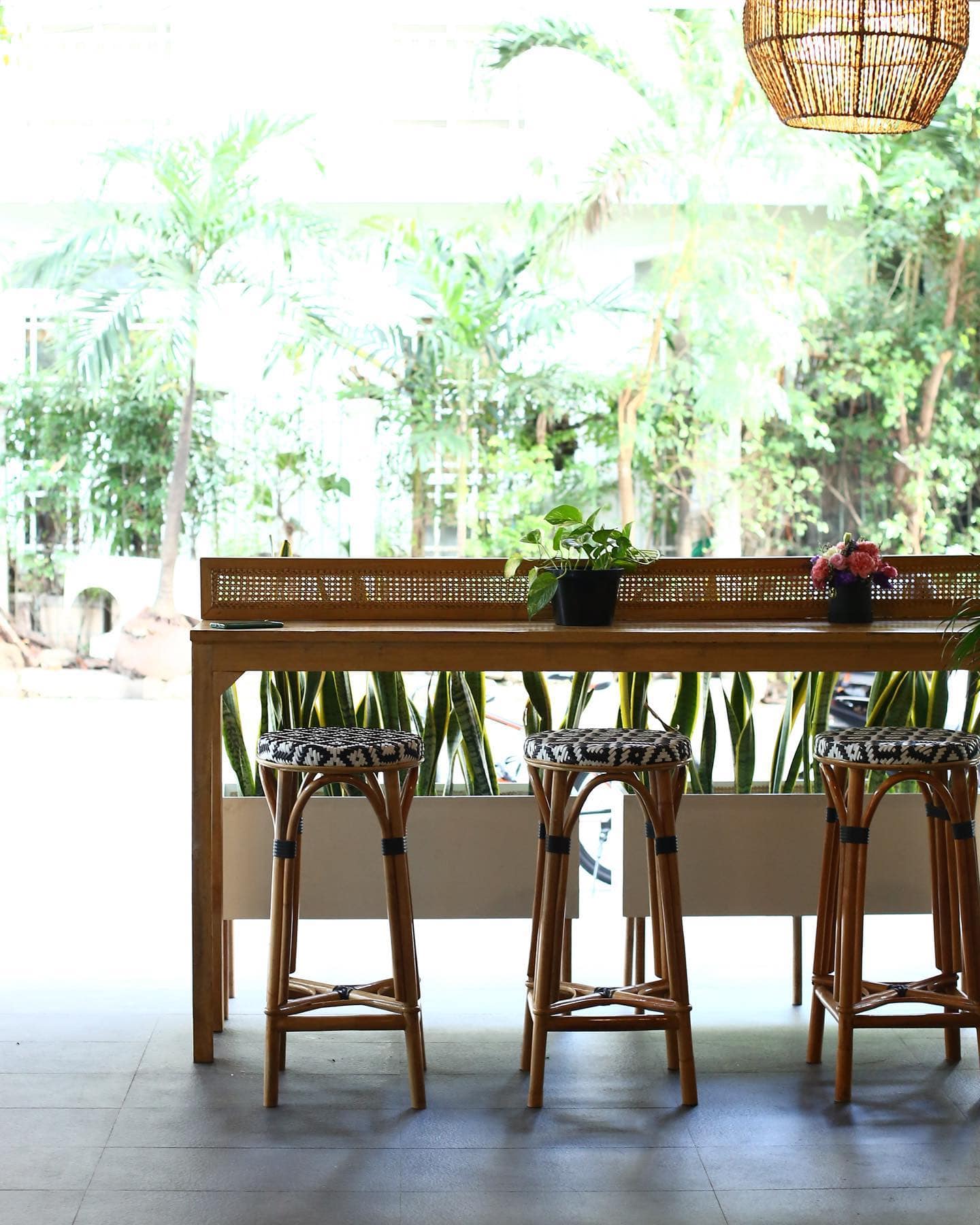 The 12 Best Al Fresco Restaurants In Manila For Small, Intimate